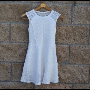Abercrombie Kids stunning white dress